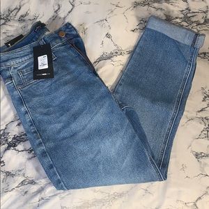 Fashion Nova Jeans Size 7!